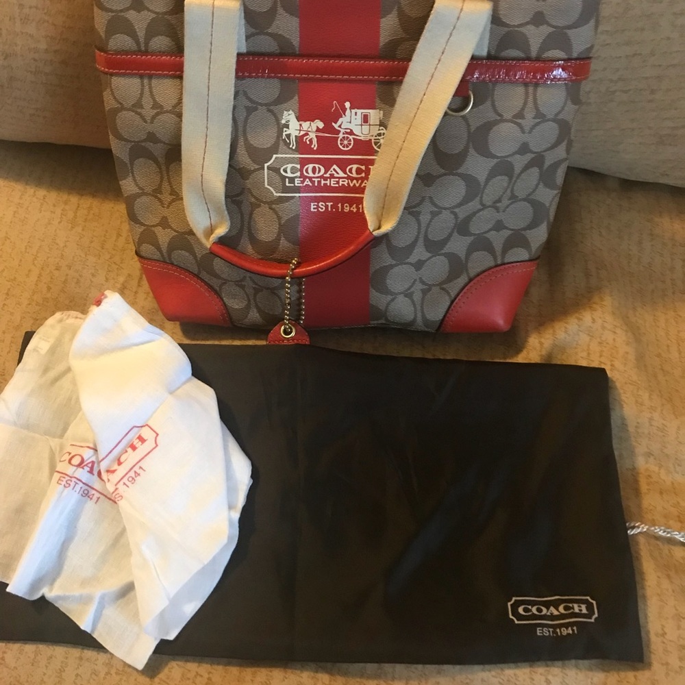 AUTHENTIC COACH SIGNATURE HERITAGE STRIPE TOTE‼️‼️ - Picture 1 of 8